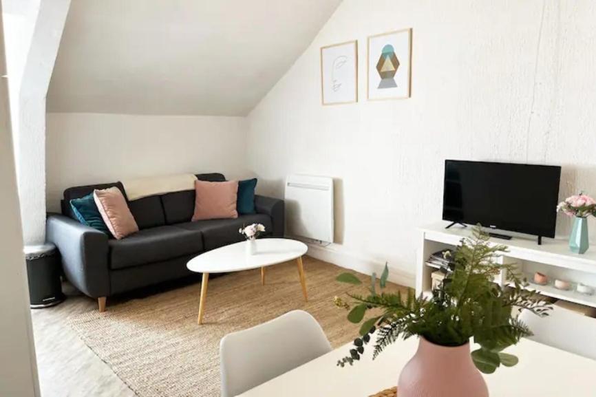לה פוליגן Appartement Bord De Mer Centre-Ville, Proche Gare מראה חיצוני תמונה